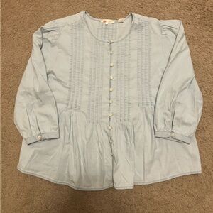 Levi's Women’s Button Down Blouse L Light Blue Lightweight